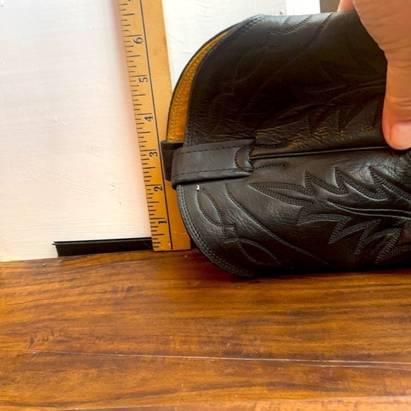 Nocona boots black genuine leather Men Cowboy Western 8.5 EE style number 7501 - Picture 13 of 14